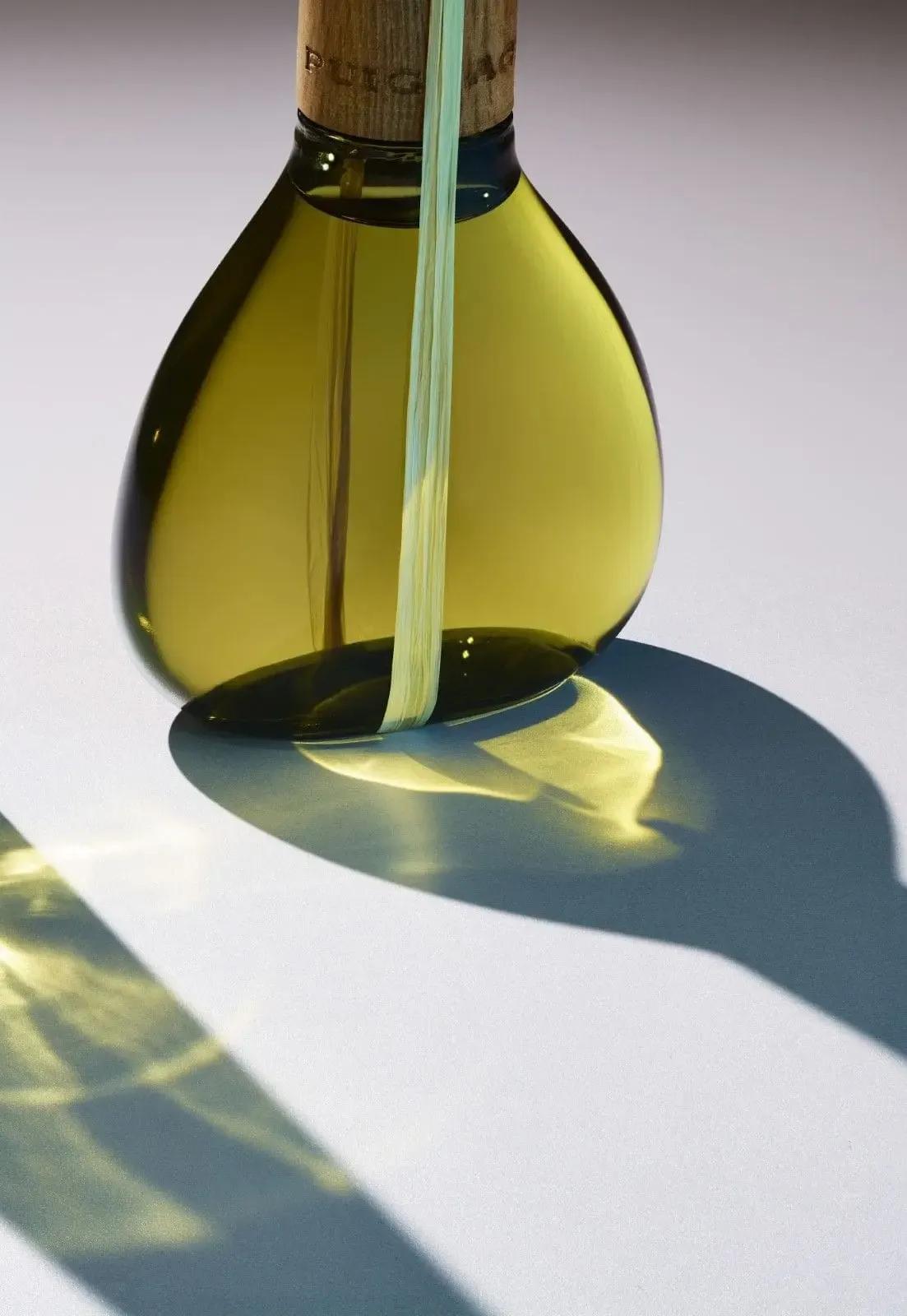 Barcelona-Bottle.webp