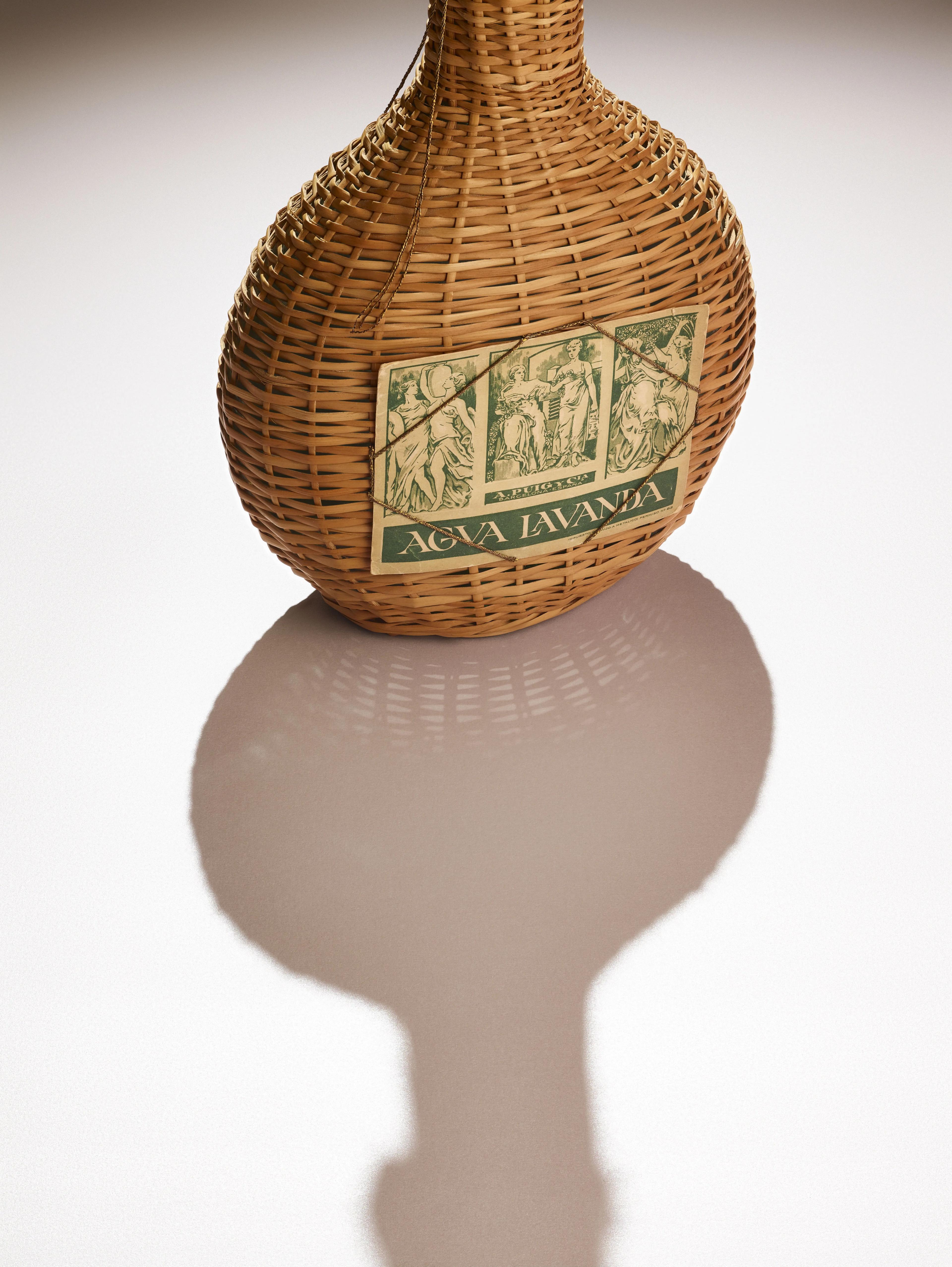 Puig_Agua-Lavanda_coppi-Barbieri_2.webp